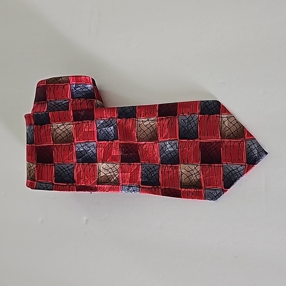 J. Garcia Collector's Neck Tie 100% Silk 60"×3.5 - Picture 1 of 4